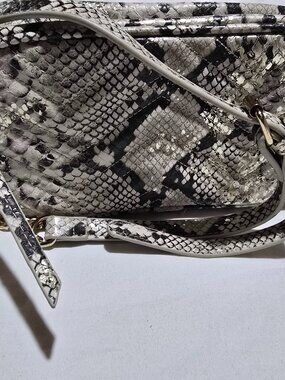 Caroline Hill Faux Snakeskin Camera Bag Crossbody Purse Python Print Gold Chain